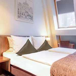 Hotell Ramada By Wyndham Frankfurt Centre, Frankfurt am Main
