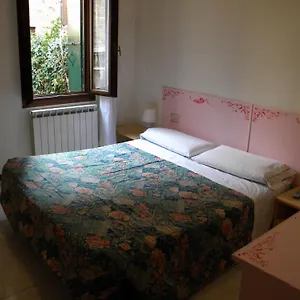 Hotel Adua **